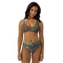 Lade das Bild in den Galerie-Viewer, Recycelter Allover High Waist Bikini Flecktarn