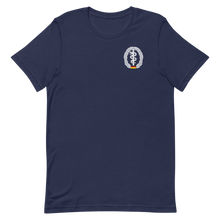 Lade das Bild in den Galerie-Viewer, T-Shirt Sanitäter weiß Brust