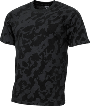 Lade das Bild in den Galerie-Viewer, Streetstyle T-Shirt Night Camo
