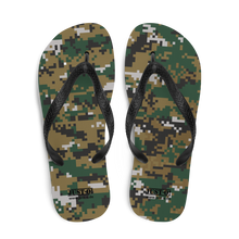 Lade das Bild in den Galerie-Viewer, Flip-Flops Digital Woodland
