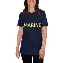 Lade das Bild in den Galerie-Viewer, T-Shirt MARINE gelb
